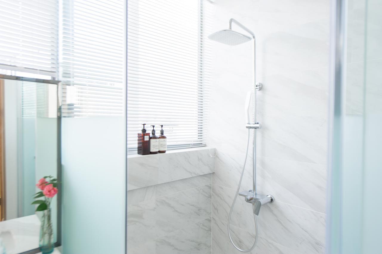 Whitewaltz Apartment Shahepu Bagian luar foto