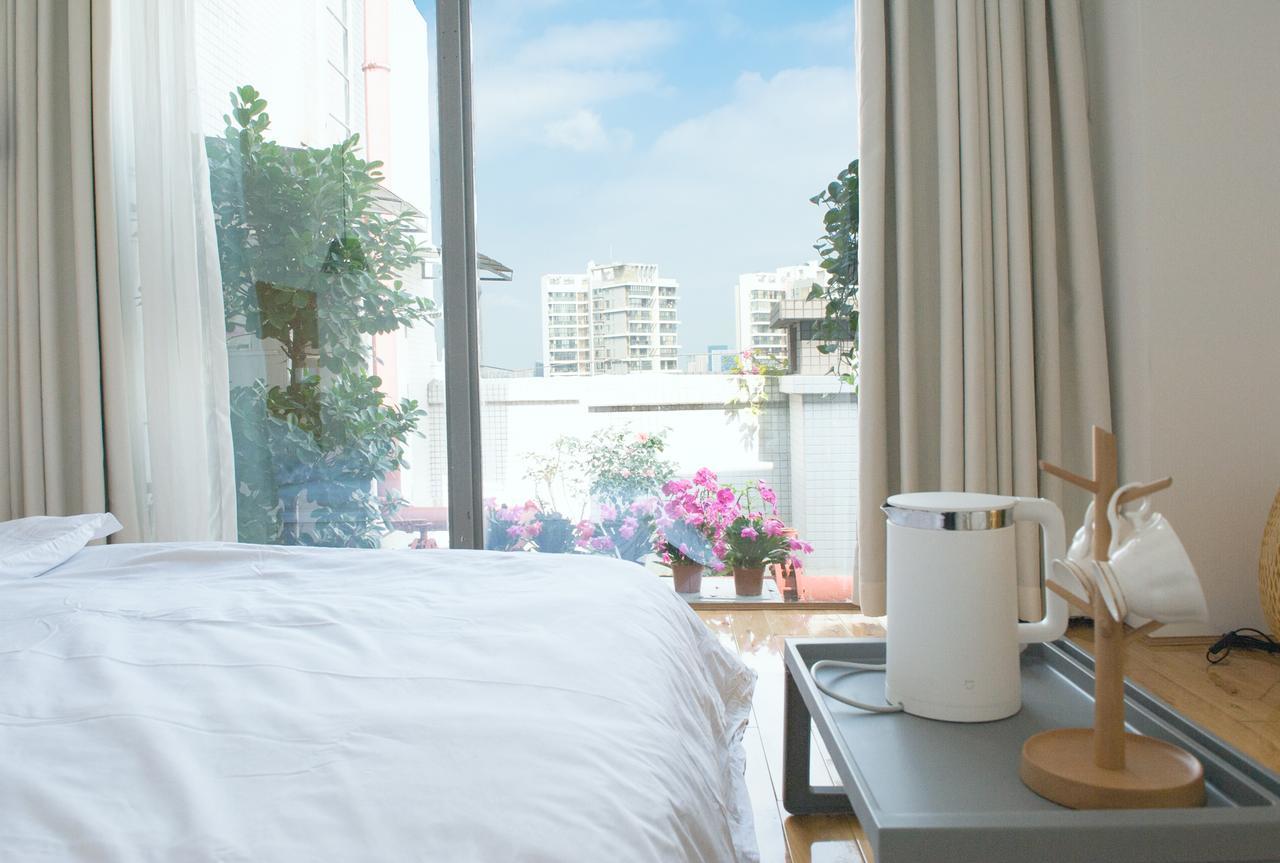 Whitewaltz Apartment Shahepu Bagian luar foto